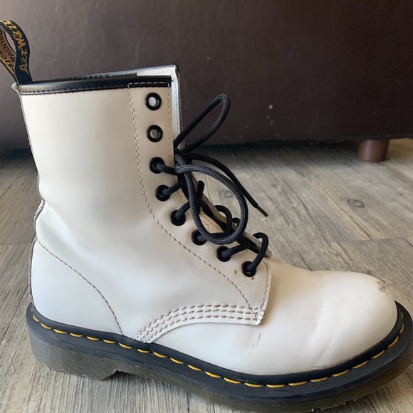 Dr. Martens 1460 Women's Smooth Leather Boots - Picture 3 of 7